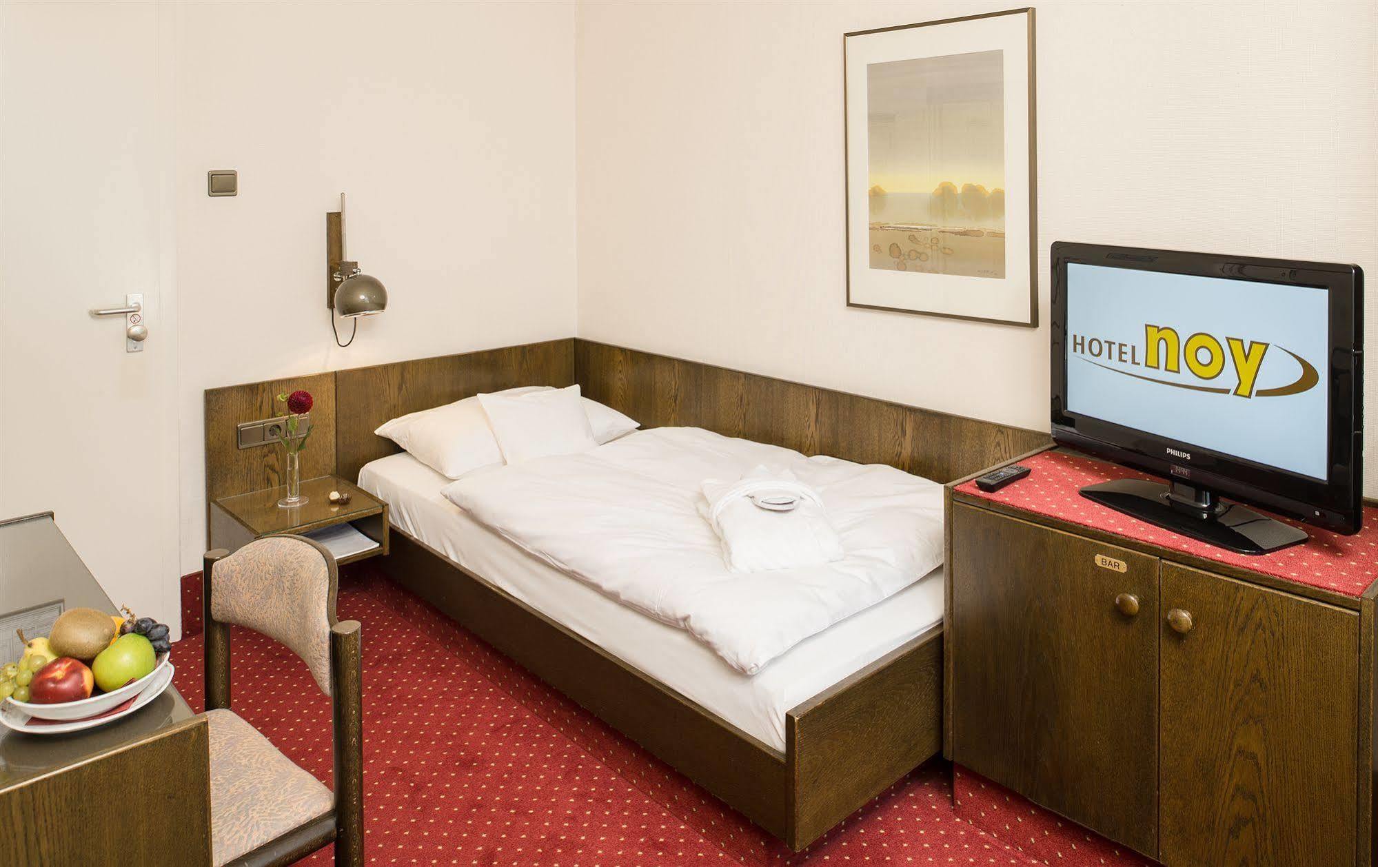Tante Alma'S Muelheimer Hotel Mülheim an der Ruhr Eksteriør billede
